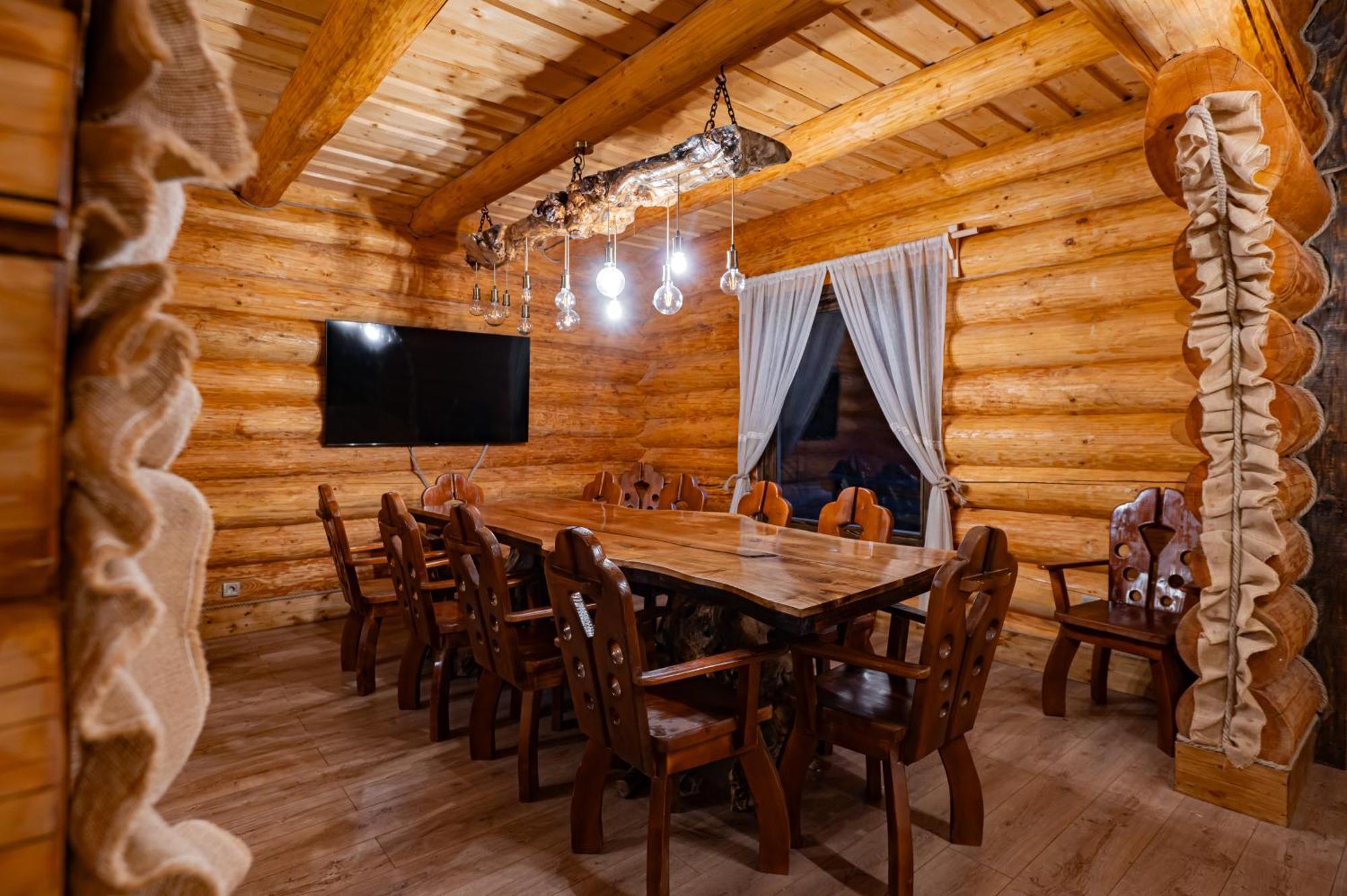 Q Chalet ساتْشيلي الغرفة الصورة